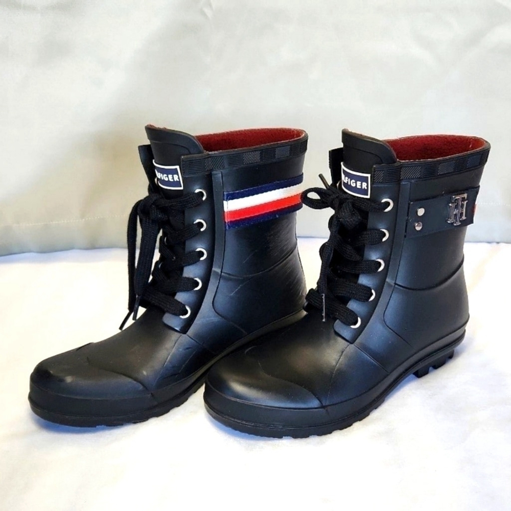Tommy Hilfiger Rain Boots Size 6
